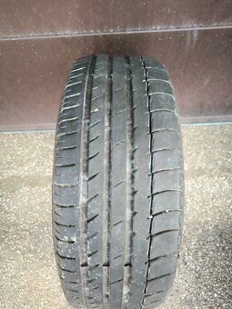 Letní pneu 215/55 R16 - 3