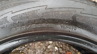 Zimní pneu Goodyear UltraGrip SUV 235/55 R18 - 3