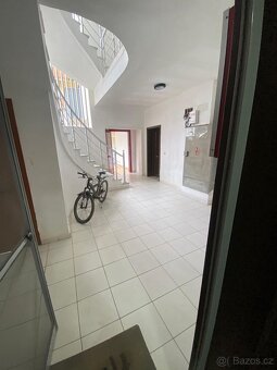 Prodej bytu 1+kk, 31 m², Mali i Robit, Albánie, 52.000,-€ - 3