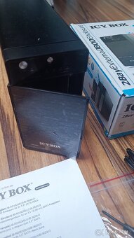ICYBOX 3621U3 2x3.5 RAID. 2x 4TB HDD - 3