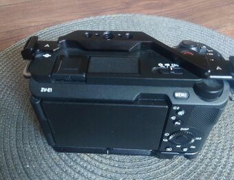 SONY ZV-E1 stejný čip jako FX3 a A7SIII - 3