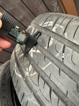 235/35 r19 - 3