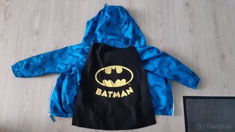 Dětská bunda Batman s oddělávacím pláštěm vel 122 - 3