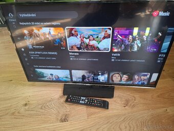 Samsung 81cm Smart WiFi YouTube Netflix oneplay - 3
