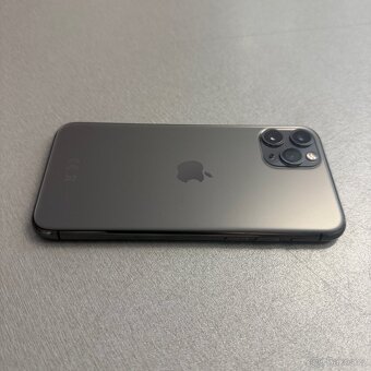 iPhone 11 Pri 64GB, 100% baterie, bez škrábance - 3