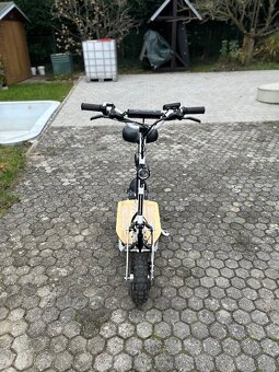 Elektrická koloběžka Ultimate CSB 2000 W Captain bílá - 3