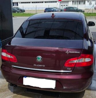 Superb 2.0 TDi - 103 kw r. v. 2013 - nikdy nebouráno - 3