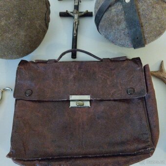 Prodám mix předmětu pouze jako konvolut ,celek - 3