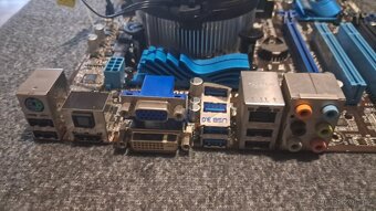 ASUS P8H67-M PRO (rev 3.0) - 3