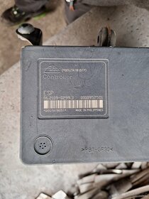 Jednotka ABS z vozidla Mazda 5 - 3