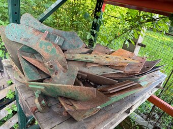 Díly na pluhy ross - 3