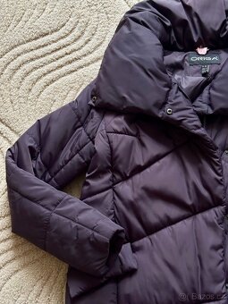 fialová péřová bunda, vel S - 3