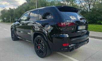 Jeep Grand Cherokee 6.4 V8 HEMI SRT - 3