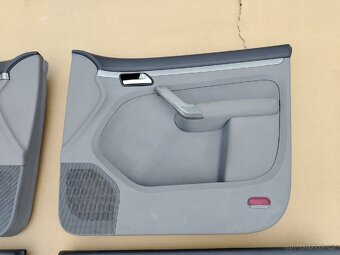 Tapecirunky Volkswagen Touran - 3