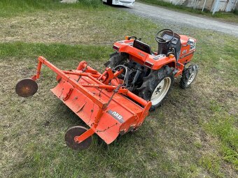 Malotraktor Kubota GT5 + rotavator - 3