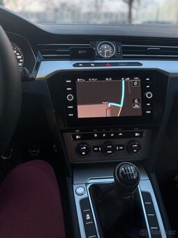 Prodám Volkswagen Passat b8 1.6tdi 88kw bez AdBlue Rv. 2015 - 3