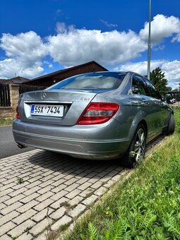 Mercedes Benz C200 - 3