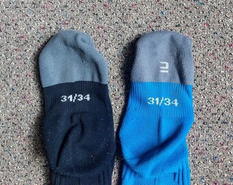 2x dětské fotbalové štulpny Viralto solo 31/34 - 3