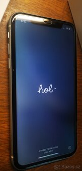 Iphone xr - 3