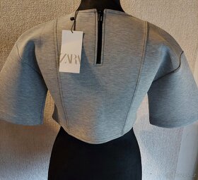 69,- Kč za balíkovnu. Zara. Casual top. Oversized. - 3