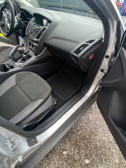 Ford Focus Turnier 1.6 TDCI - TOP STAV - 3