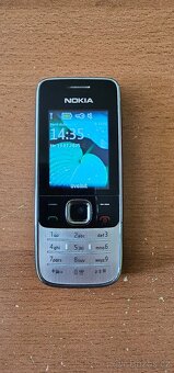 Nokia 2730 - 3