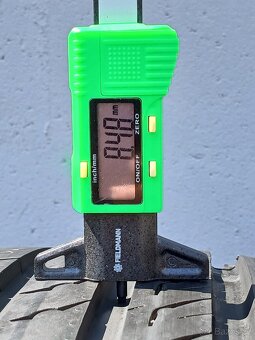Zánovní letní pneu Barum 235/55/17 103Y - 3