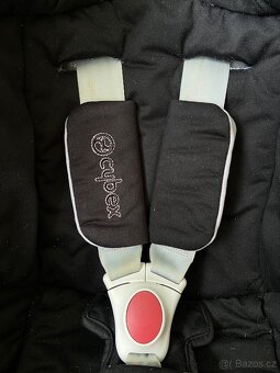 Autosedačka Cybex Aton Q Platinum s ISOFIXEM - 3