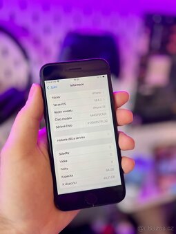 Apple iPhone SE 2020 64 GB Black - 3