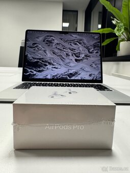 Apple AirPods Pro 3 - 3