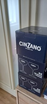 Struhadlo a skleničky na Cinzano - 3