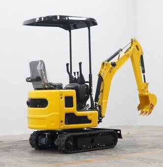 bagřík, minibagr, motor Kubota, pásový bagr - 3