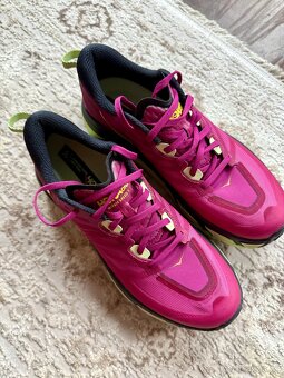 Běžecké  boty HOKA One Mafate speed 3, festival fuchsi - 3