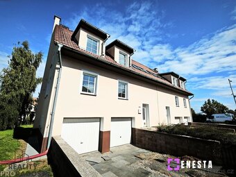 Prostorný RD 5+kk, 270 m², zahrada, garáž, Velké Přílepy - 3