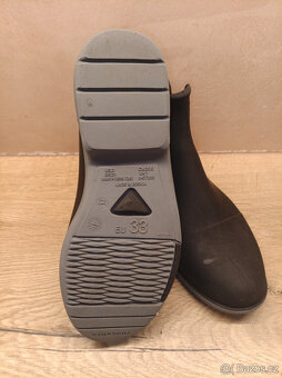 Jezdecké boty velikost 33 a 36 - 3