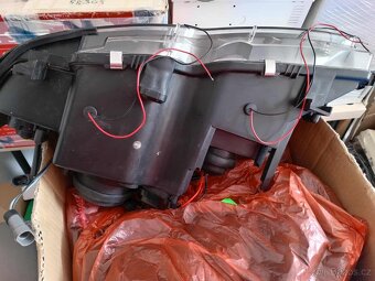 BMW E46 FACELIFT SVĚTLA - 3