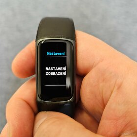 Fitness náramek Fitbit Charge 5 (NFC, GPS) - 3