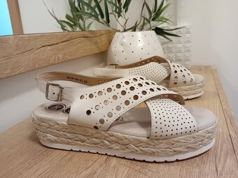 Be Fly Flow dámské sandály vel. 38 kožené - 3