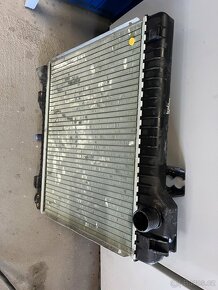 E30 chladič m10 - 3