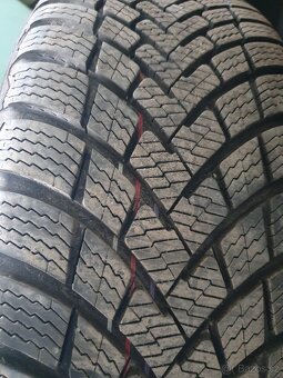 Zimní Barum Polaris 6 205/55 R16 91T + plechové disky - 3