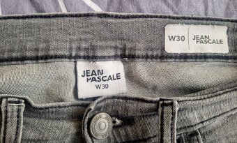 Prodám kraťasy zn.JEAN PASCALE vel.30. - 3