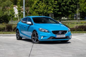 Volvo V40 D4 2.0L Drive-E Momentum - 3