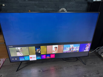 Velká smart LED TV Samsung 55" 140cm, 4K - 3