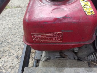 Honda ECT 7000G elektrocentrála (3-fázová) - 3
