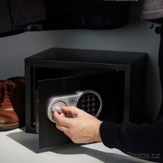Nový trezor na 2 zbraně s el. zámkem ( 10 KG/ VĚTŠÍ VERZE ). - 3