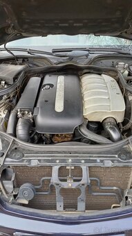 Mercedes benz - 3