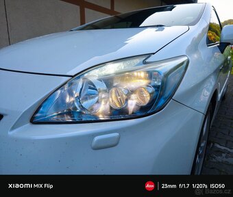 Toyota Prius III Executive (STK 2026, udržovaný) - 3