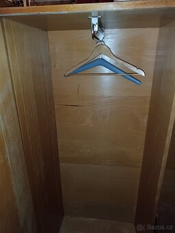 Šatní skříň - 3