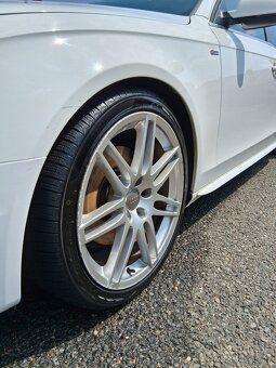 Audi A4 B8 S-Line - 3