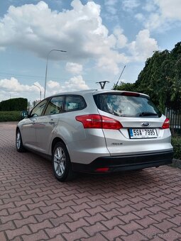 Ford Focus III 1.6 benzín 92kw. - 3